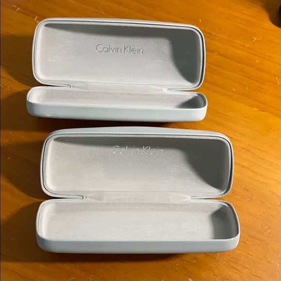 Calvin Klein Eyeglass Case - Picture 3 of 5